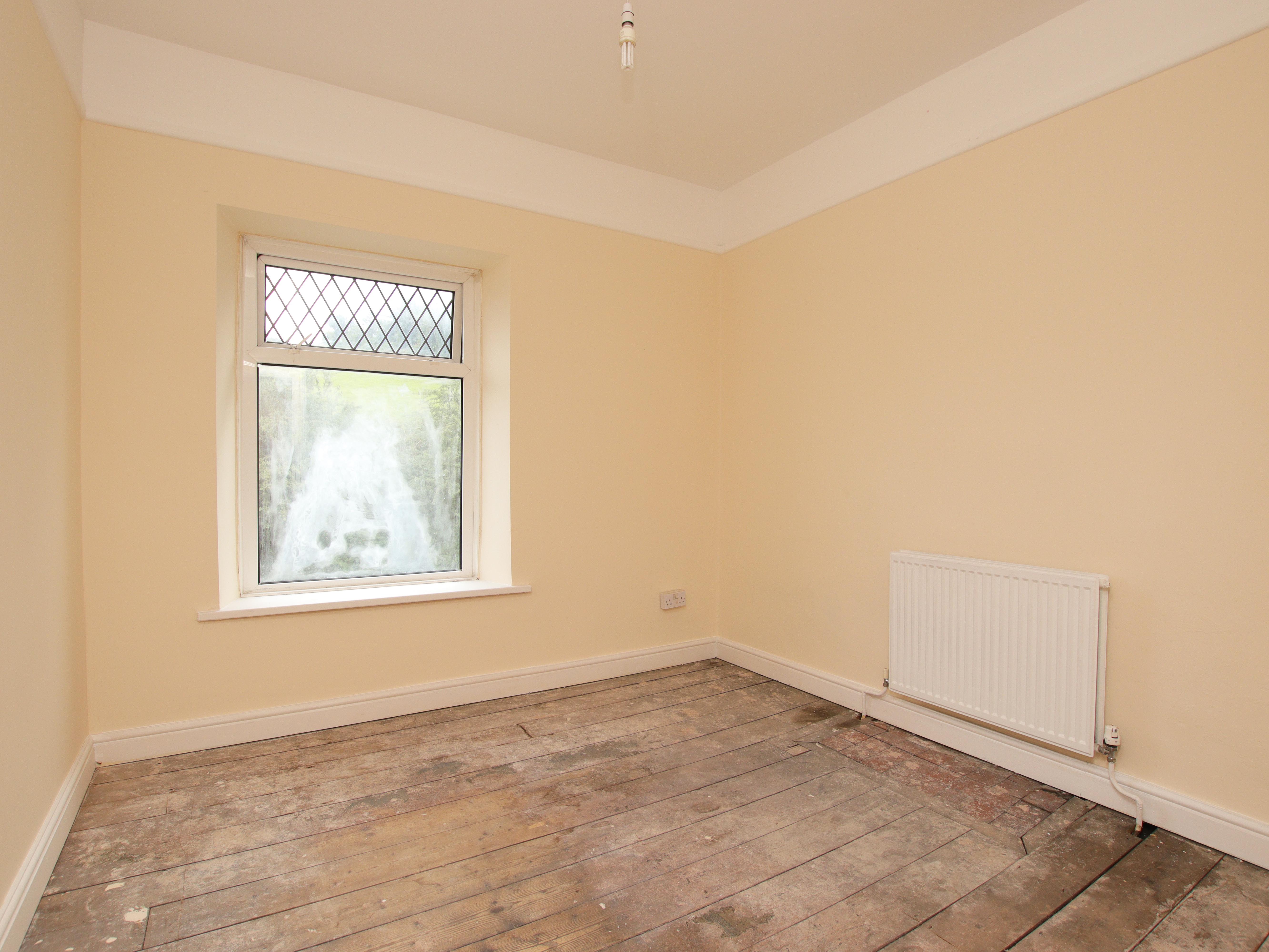 Newbridge Road, Llantrisant, CF72 8EX Three Estate Agents