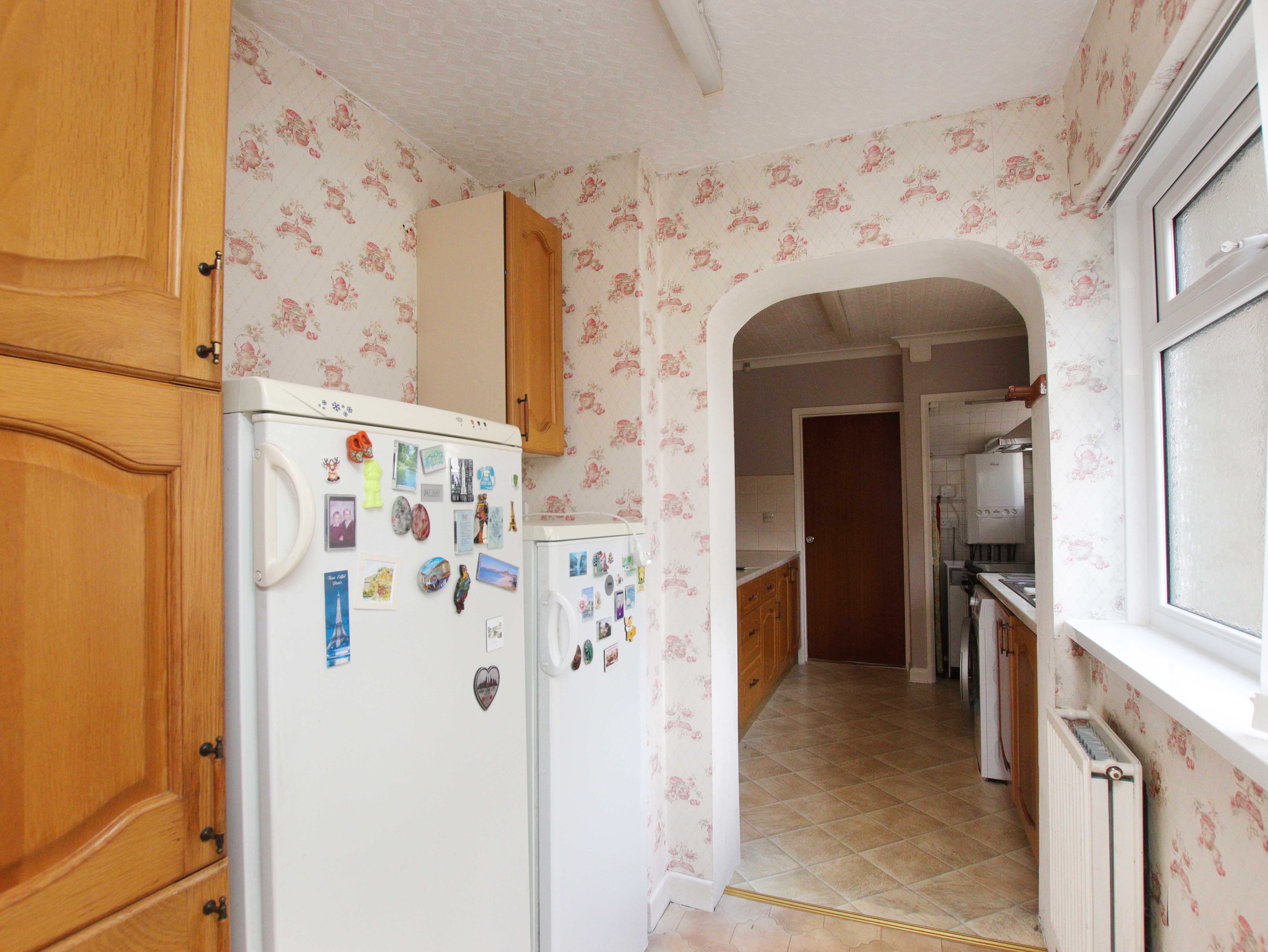 Hill Drive, Llantwit Fardre, CF38 2ES Three Estate Agents